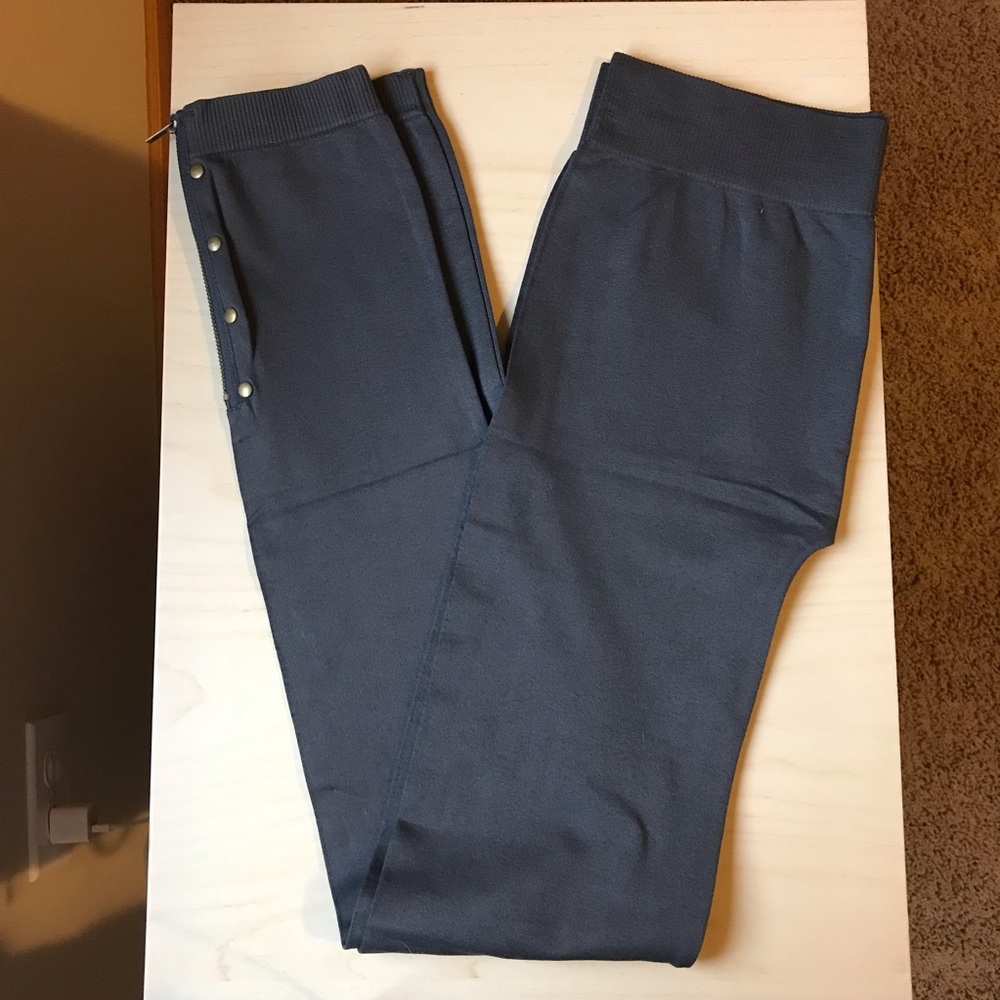 Gold Detailed Leggings